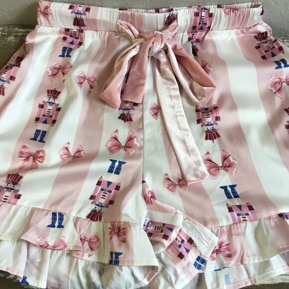 Coquette pink stripe shorts velvet feel tie bloomers feminine - Picture 5 of 9